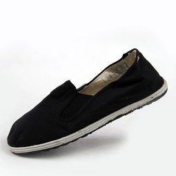 潮流鞋履與服裝批發 迷彩鞋、布鞋、休閑皮鞋及服裝一站式采購指南